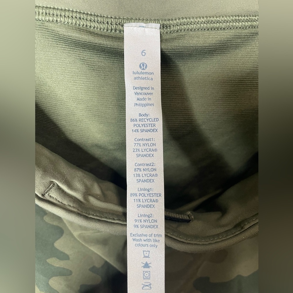 Lululemon Speed Shorts Savasana Camo Fatigue Green, Size 6 - Picture 3 of 4